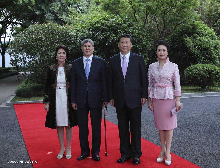 Les présidents chinois et kirghiz s'engagent à renforcer le partenariat stratégique entre les deux pays