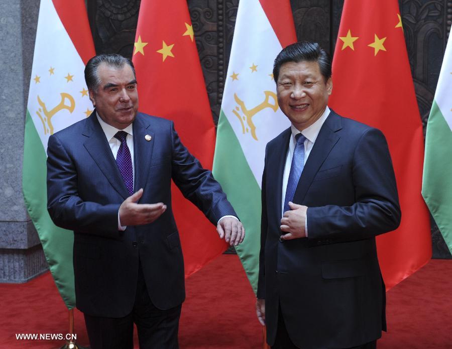 Les président chinois et tadjik s'engagent à promouvoir la coopération