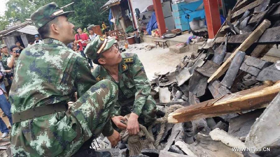 Chine : 12 blessés dans un séisme au Yunnan