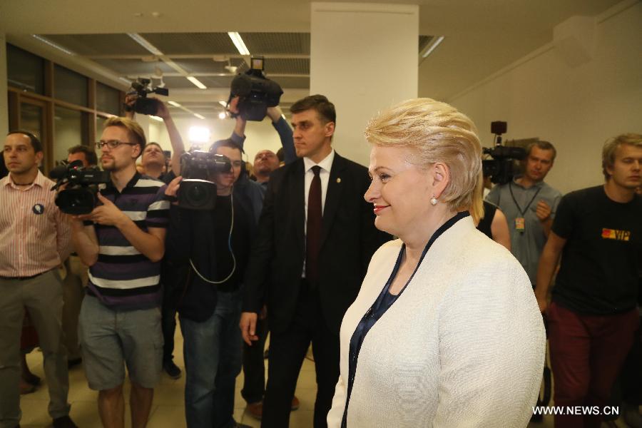La présidente lituanienne Grybauskaite réelue