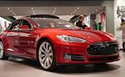 Tesla lance son Model S standard en Chine