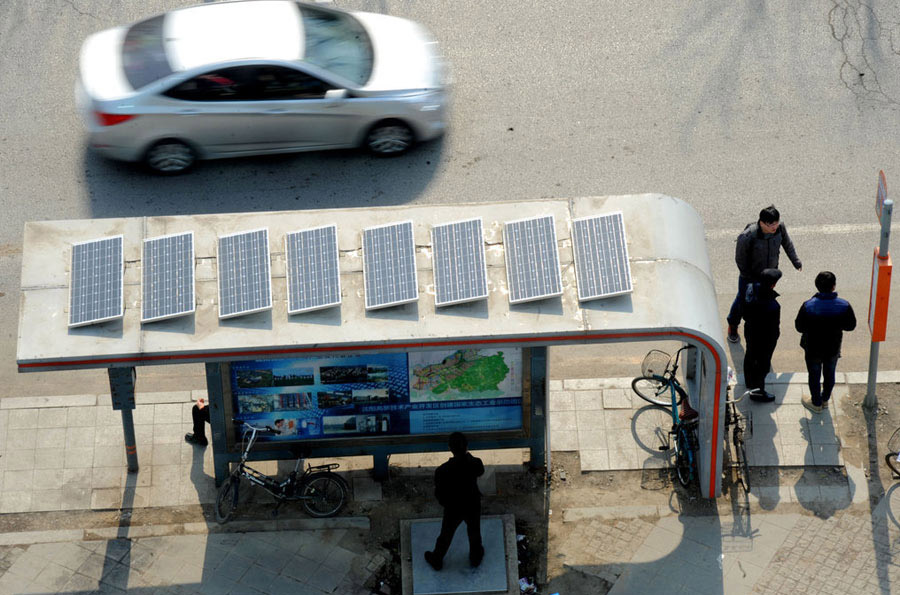 L'énergie solaire offre une vie à faibles émissions de carbone