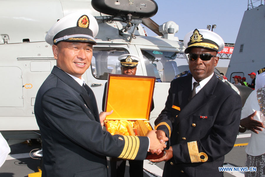 Une flotte de la marine chinoise visite la Namibie
