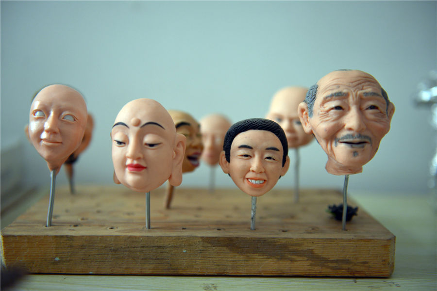 Des figurines d'argile pour représenter l'artisanat chinois