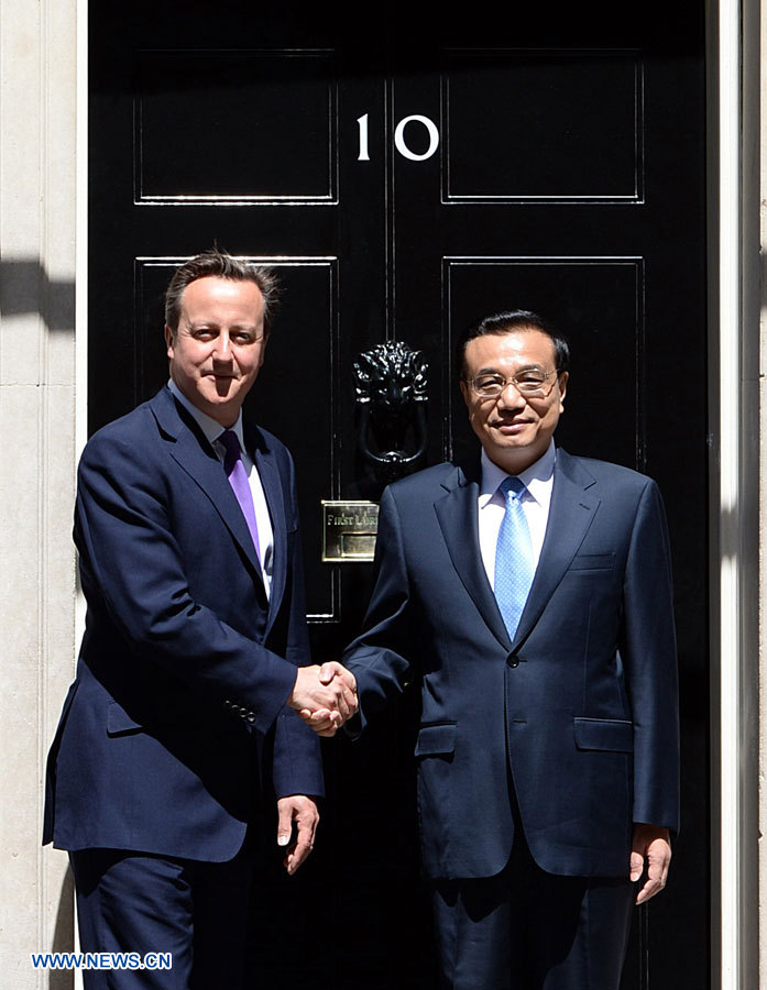 Le Premier ministre chinois propose d'accroître les échanges commerciaux entre la Chine et la Grande-Bretagne à 100 MDS de dollars