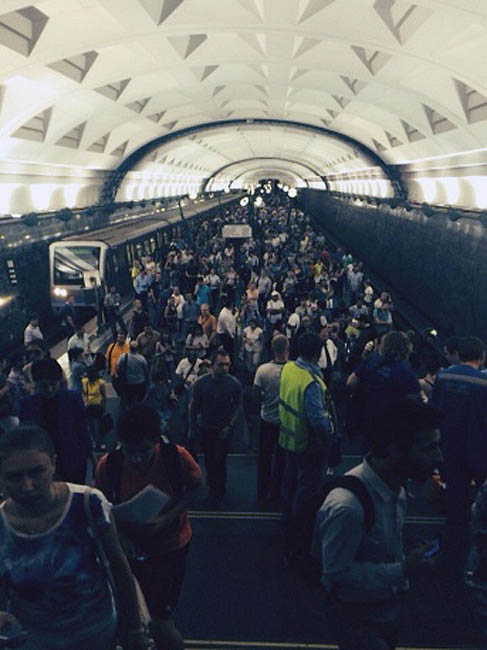 Moscou : 16 morts dans le déraillement d'une rame de métro