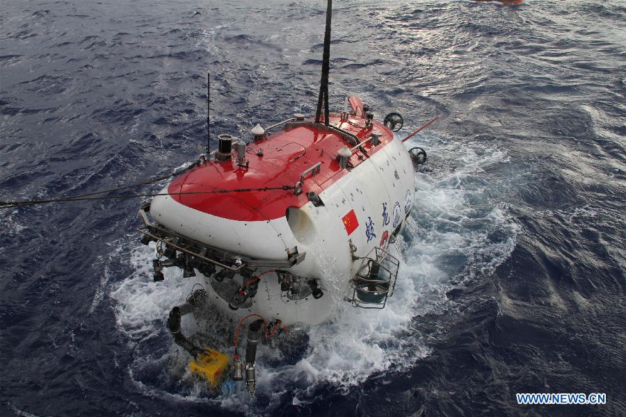 Le submersible chinois Jiaolong conclut sa première plongée de l'année