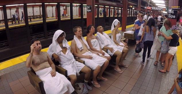 Une salle de sauna dans le métro de New York