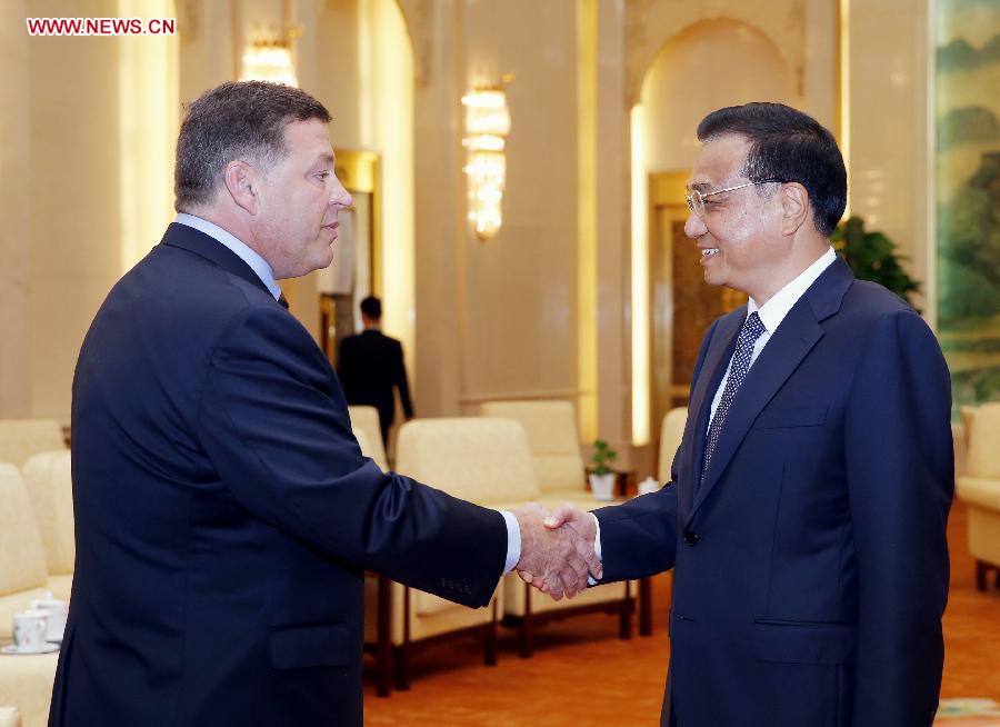 Le Premier ministre chinois rencontre une délégation du congrès américain