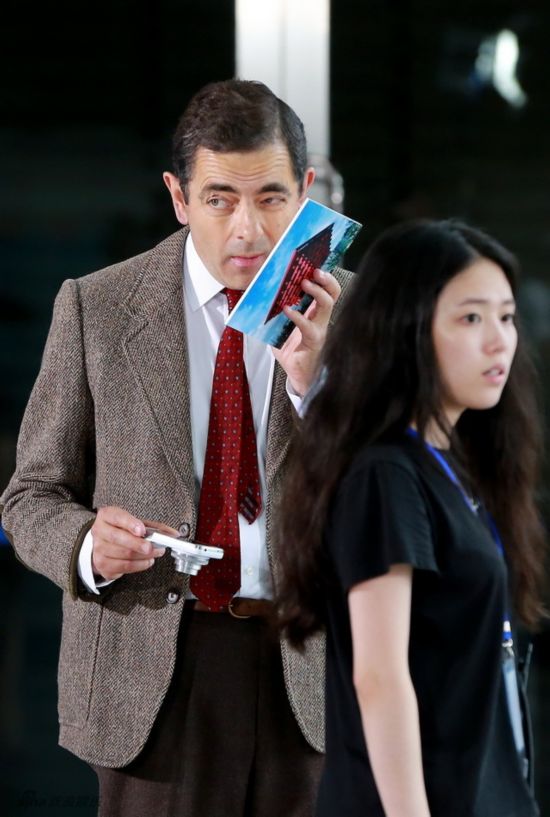 Rowan Atkinson, «Mr. Bean» fait le show à Shanghai