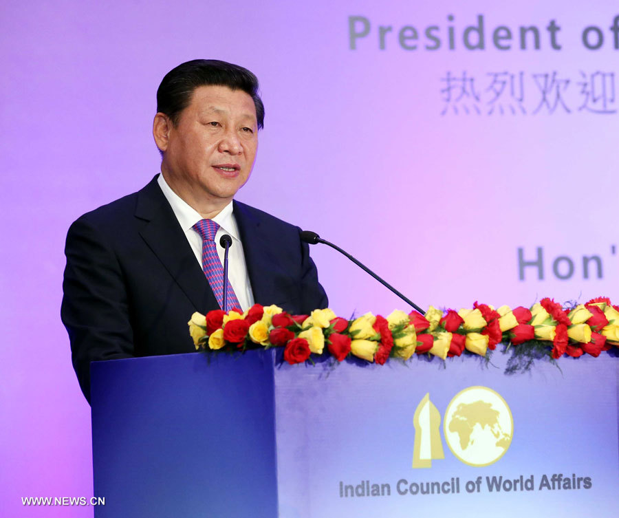 La Chine et l'Inde devraient être partenaires pour la paix et le développement, indique Xi Jinping