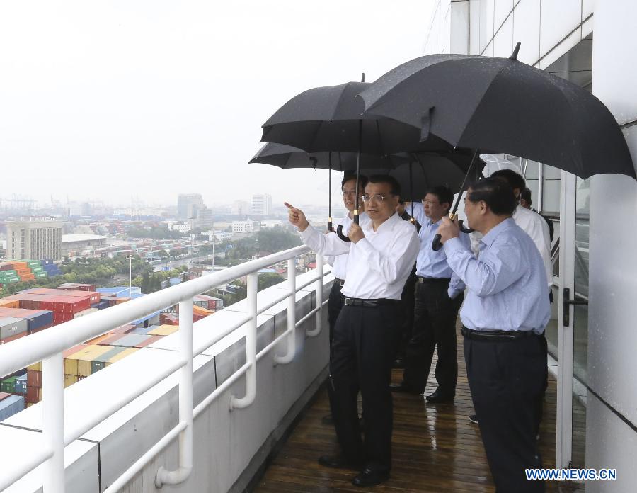 Li Keqiang appelle à l'innovation dans la Zone de libre-échange de Shanghai