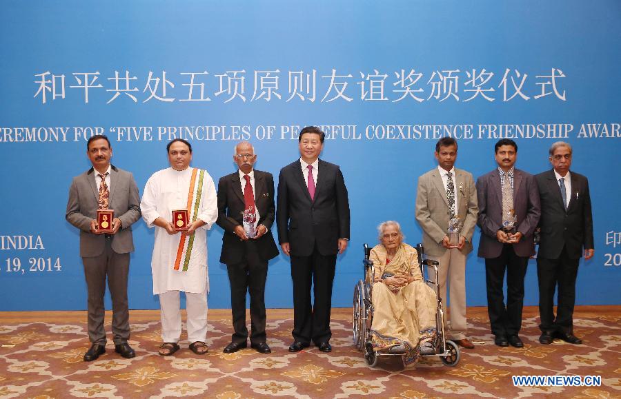 Le président chinois remet un prix de l'amitié en Inde