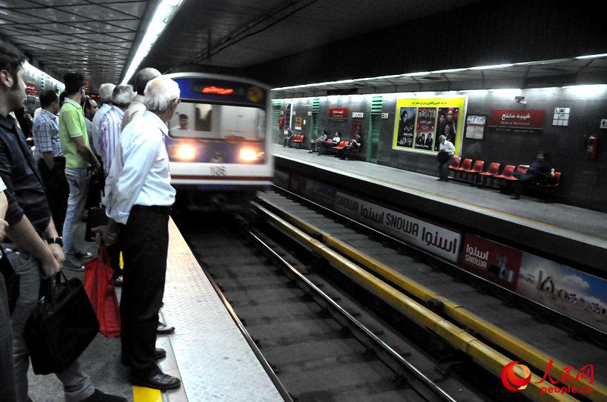 Des rames chinoises dans le métro de Téhéran