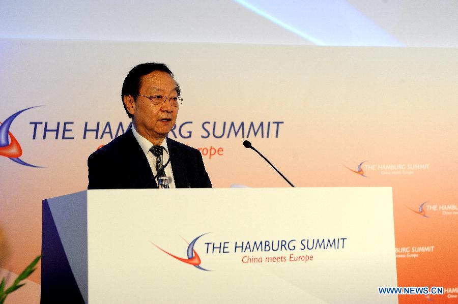 Début du sommet de Hambourg sur les relations économiques sino-européennes