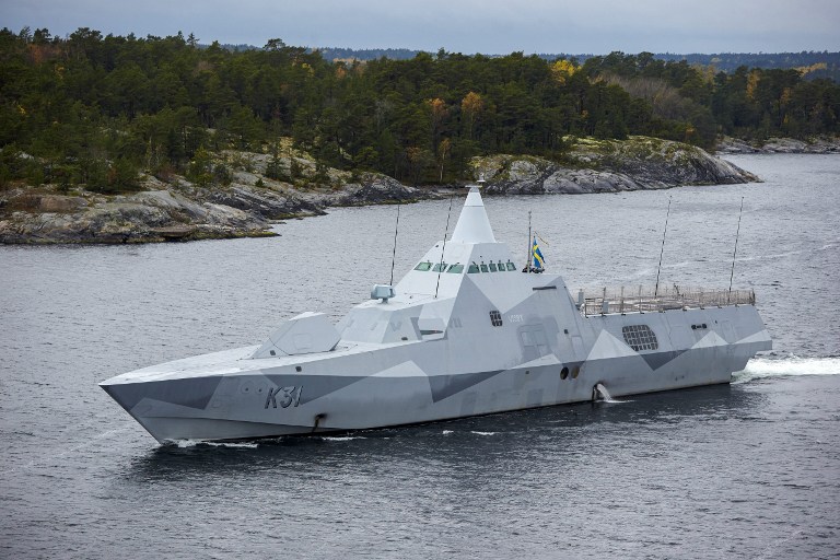 Une corvette suédoise en patrouille.