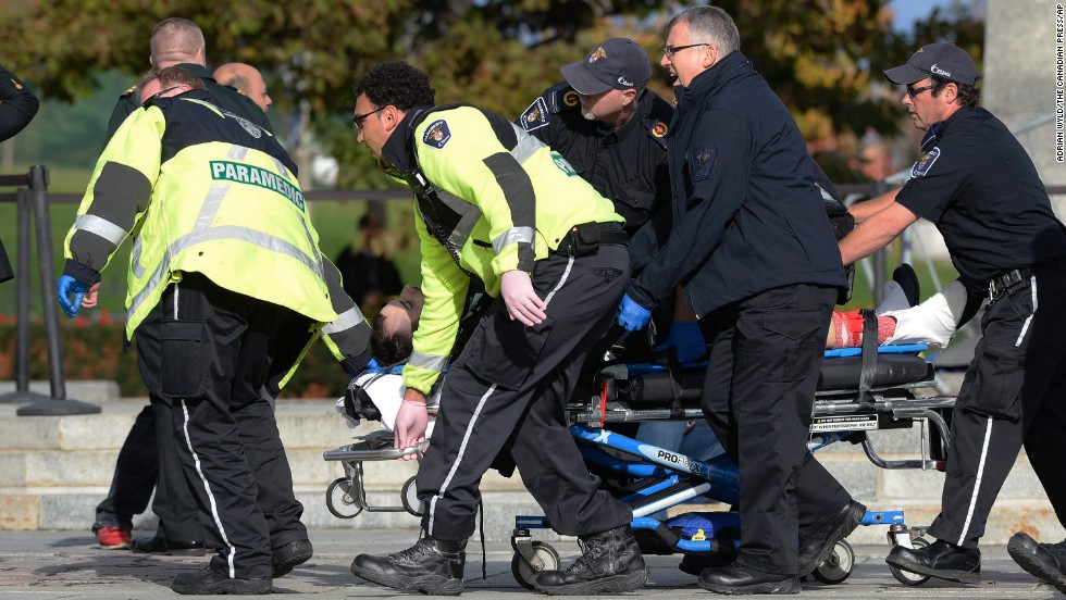 Canada : un soldat tué dans une fusillade près du parlement