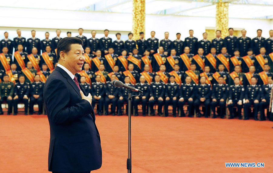 Xi Jinping exhorte la police à contribuer à promouvoir l'état de droit