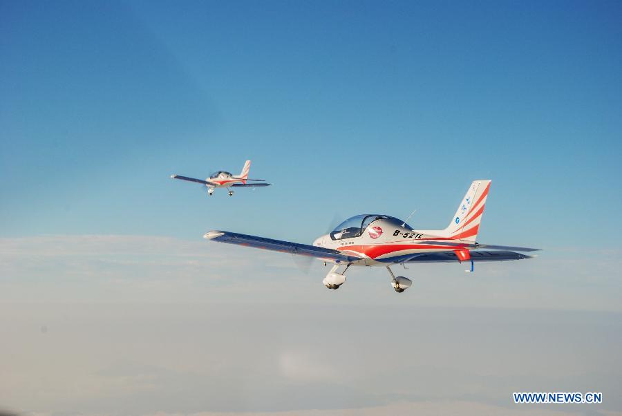 L'équipe chinoise d'acrobatie aérienne prête au décollage