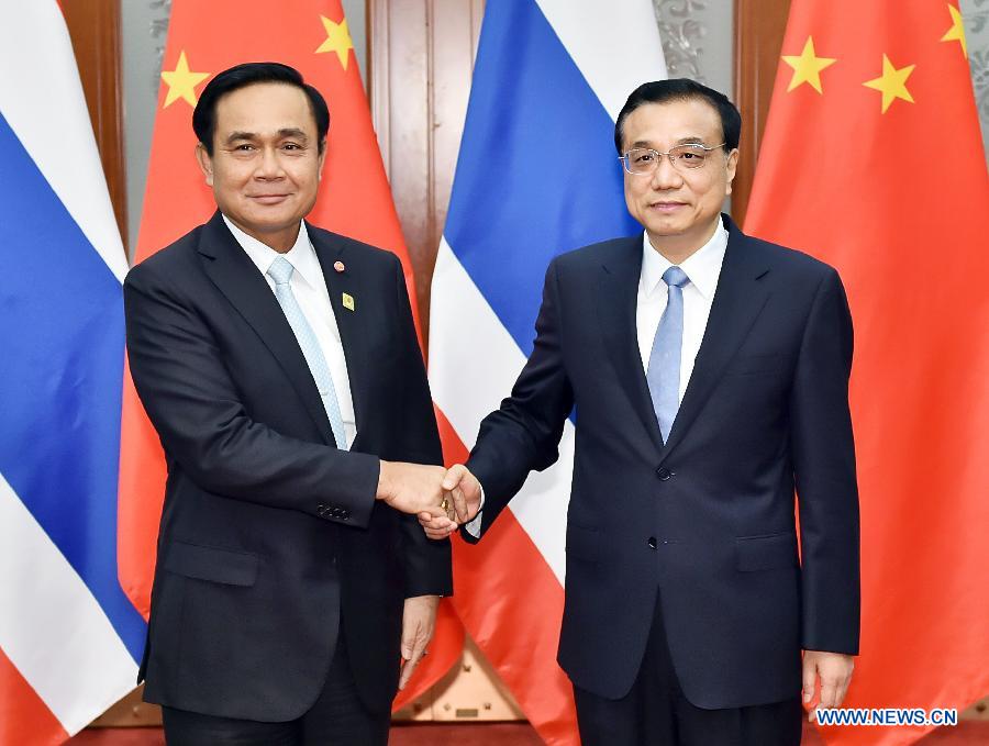 La Chine et la Thaïlande s'engagent à approfondir la coopération dans les chemins de fer, l'agriculture et le commerce
