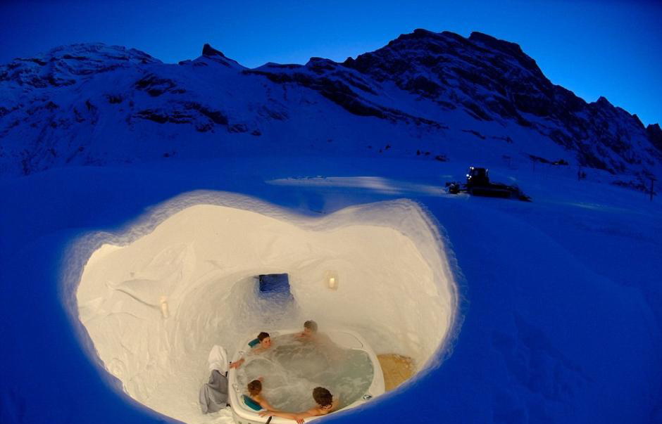 Suisse : nuit douillette dans un igloo