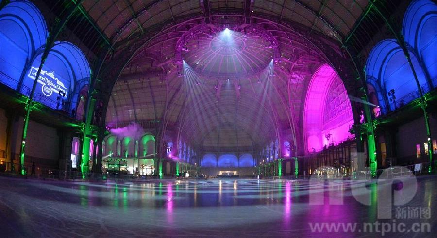 Le plus grand patinoire du monde au Grand Palais 