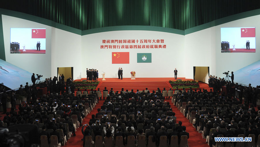 Xi Jinping assiste aux célébrations du 15e anniversaire de la rétrocession de Macao