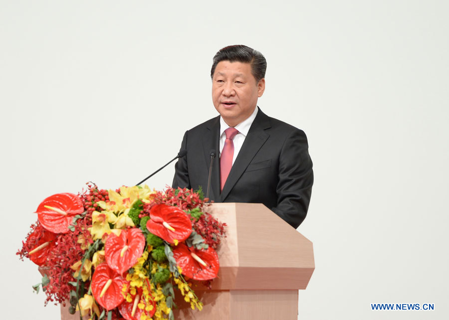 Tous les groupes ethniques en Chine sont fiers des progès de Macao, selon Xi Jinping