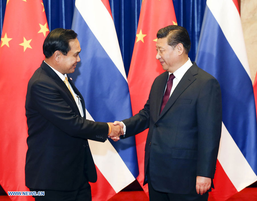 Xi Jinping satisfait de l'avancée de la coopération sino-thaïlandaise dans le secteur des chemins de fer