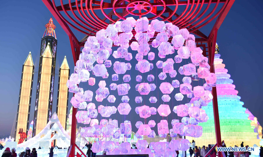 Harbin :  le Festival international de glace en images