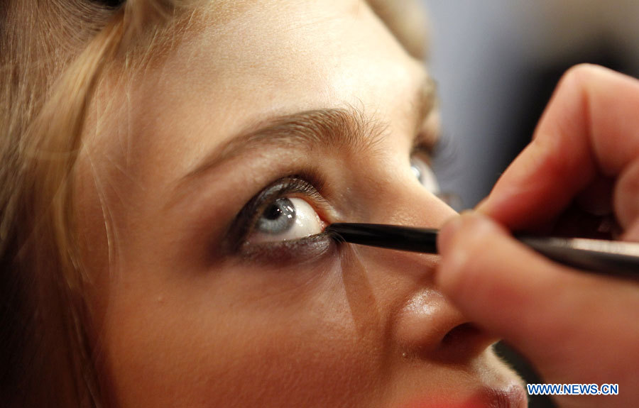 Fashion Week de Londres: dans les coulisses du défilé Burberry Prorsum automne/hiver 2015 