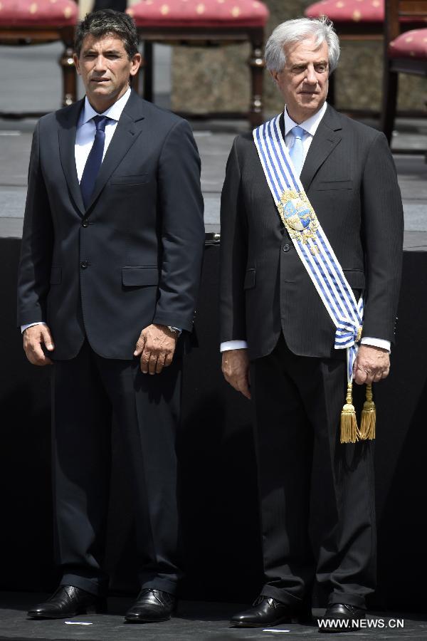 Entrée en fonction du nouveau président uruguayen