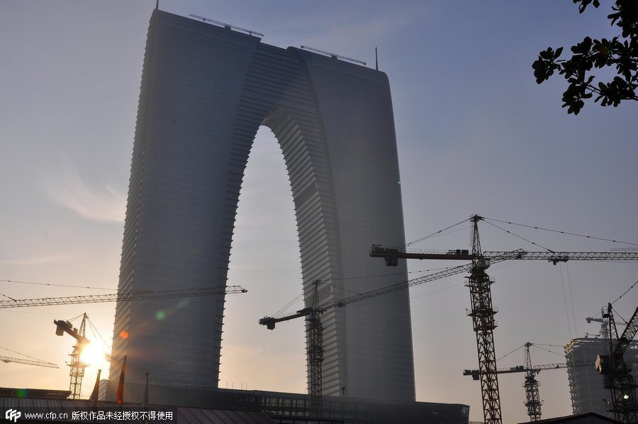 Cliché de la construction de la Porte de l'Orient à Suzhou dans le Jiangsu, le samedi 11 avril. Des travaux pour un montant total de 9 milliards de yuans. [Photo/IC]