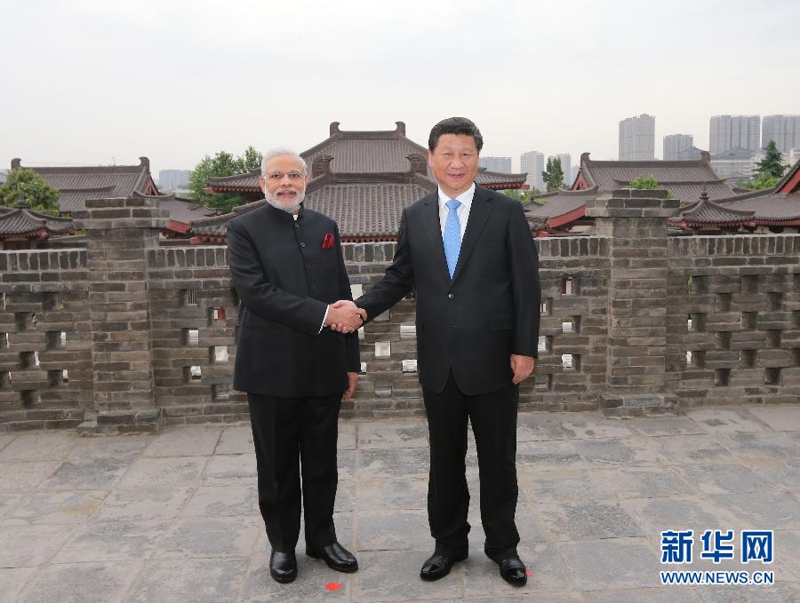 Xi Jinping accueille Narendra Modi sur la terre de ses ancêtres