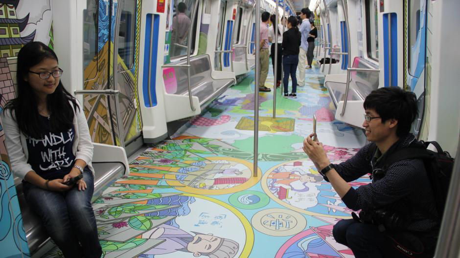 Le métro de Ningbo transformé en bande dessinée géante sur la Route de la Soie Maritime