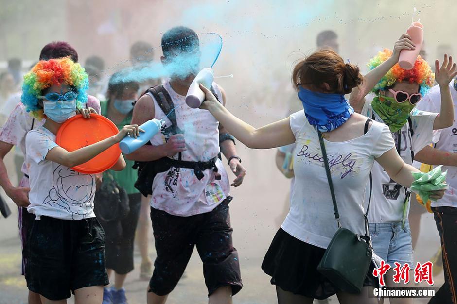 Color Run à Nanjing pour promouvoir le pavillon chinois de l'Expo Milano