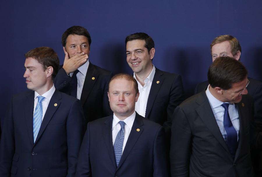 Le sommet de l'UE commence alors que la réunion de l'Eurogroupe s'achève sans accord sur la dette grecque