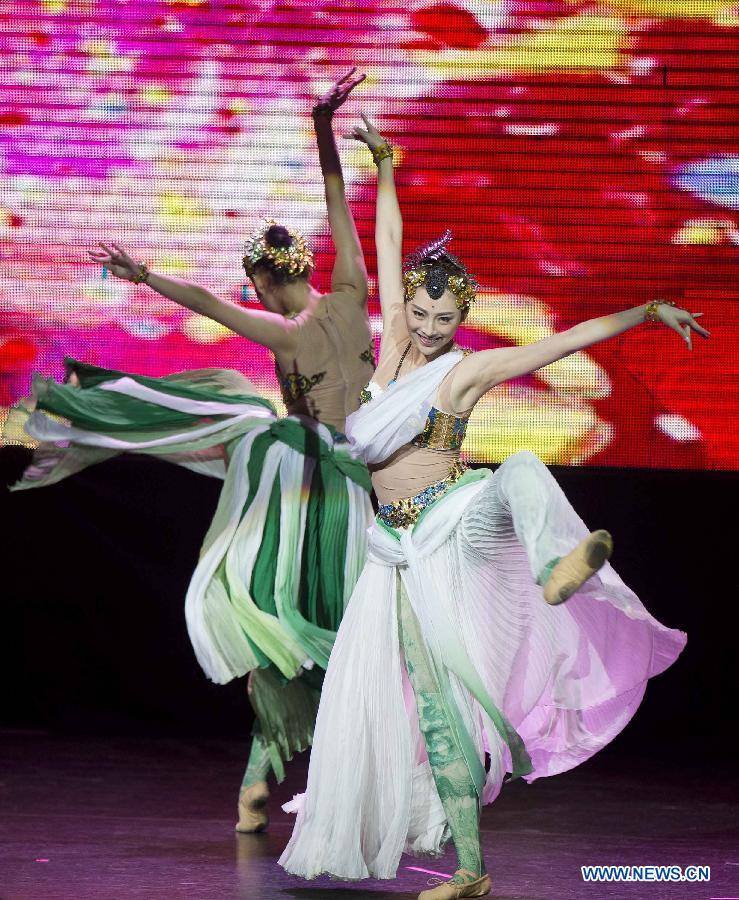 Un spectacle des artistes chinois à Toronto 