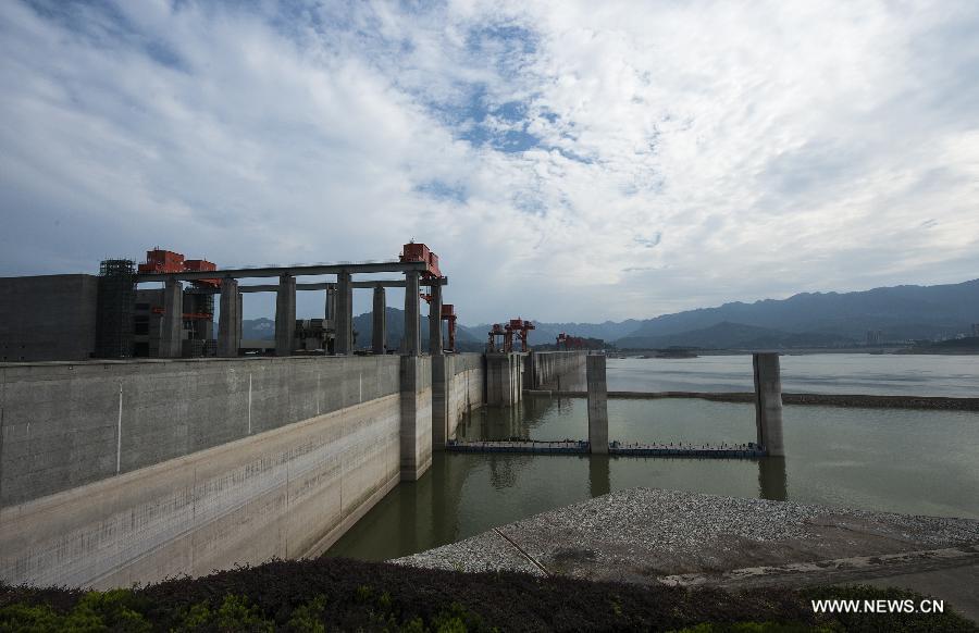 Le barrage des Trois Gorges affronte sa première crue de l'année 