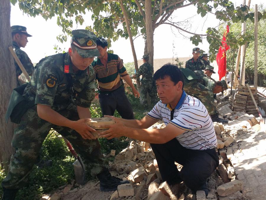 La Chine adopte des mesures d'urgence après un séisme au Xinjiang