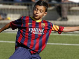 Le PSG recrute un milieu offensif de 13 ans du Barça
