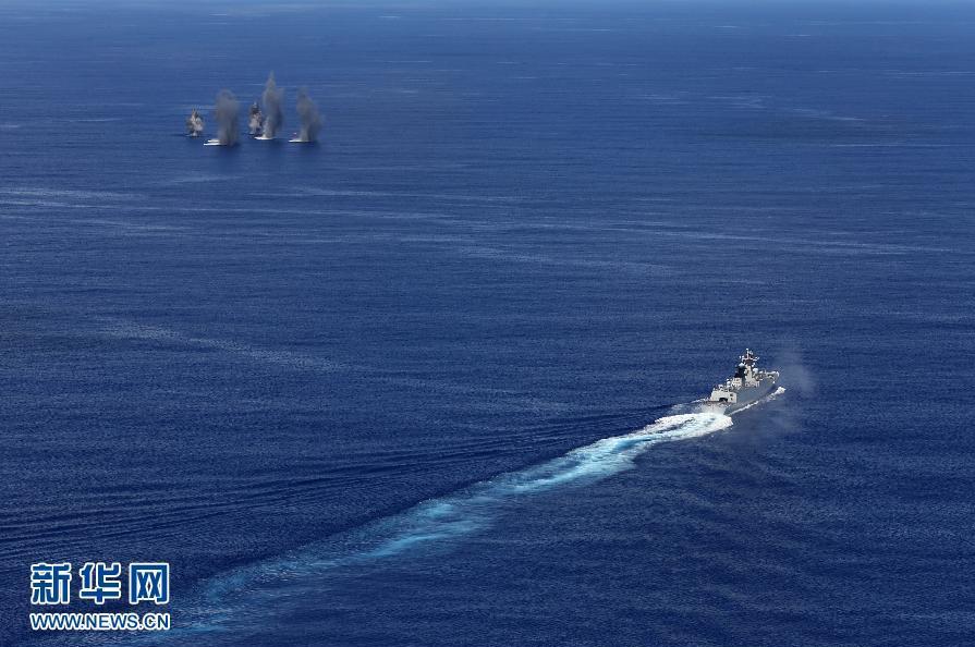 Entrainement à armes réelles de la marine chinoise dans l'océan Pacifique ouest