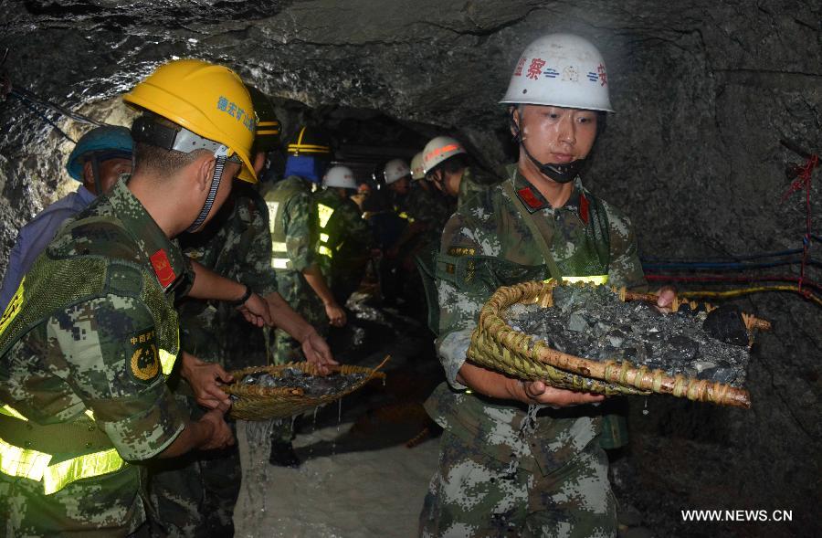 Chine : signes de vie des 11 personnes piégées dans une mine au Yunnan