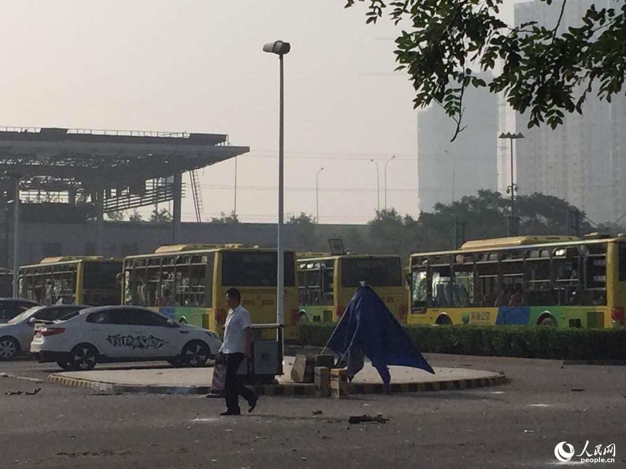 Catastrophe à Tianjin : les journalistes au plus près de l'explosion