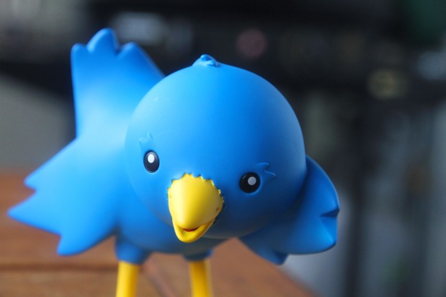 Twitter supprime la limite des 140 caractères des messages privés