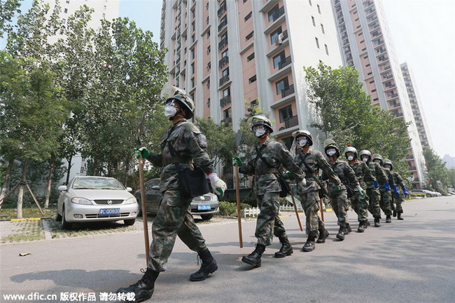 En images : la vie près du site des explosions de Tianjin