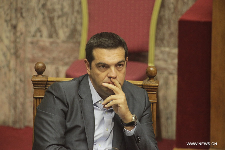 Le PM grec annonce sa démission, la Grèce se dirige vers des élections législatives anticipées 