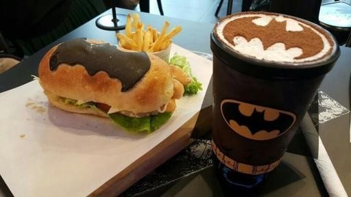 Un hamburger Batman, ça vous dit ? Alors direction la Malaisie…