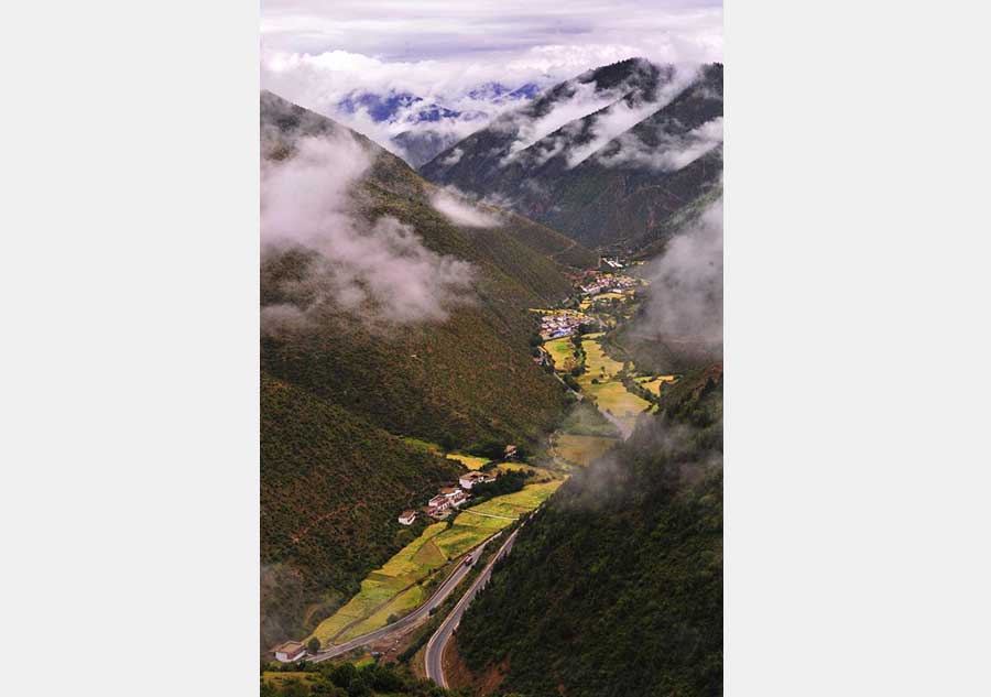 La beauté originelle du Tibet, bien préservée grâce à la stratégie de « développement vert »