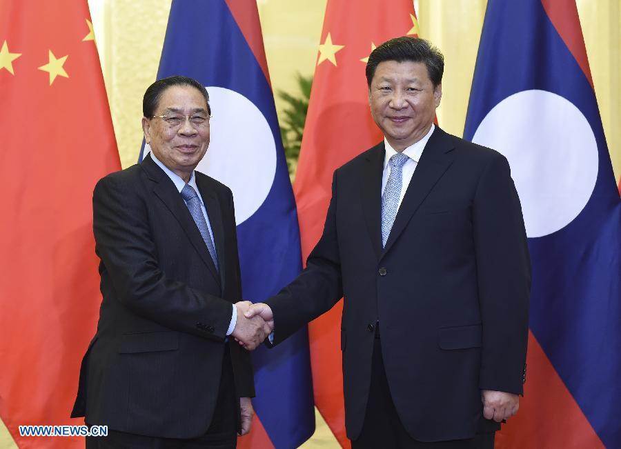 Rencontre entre les présidents chinois et laotien